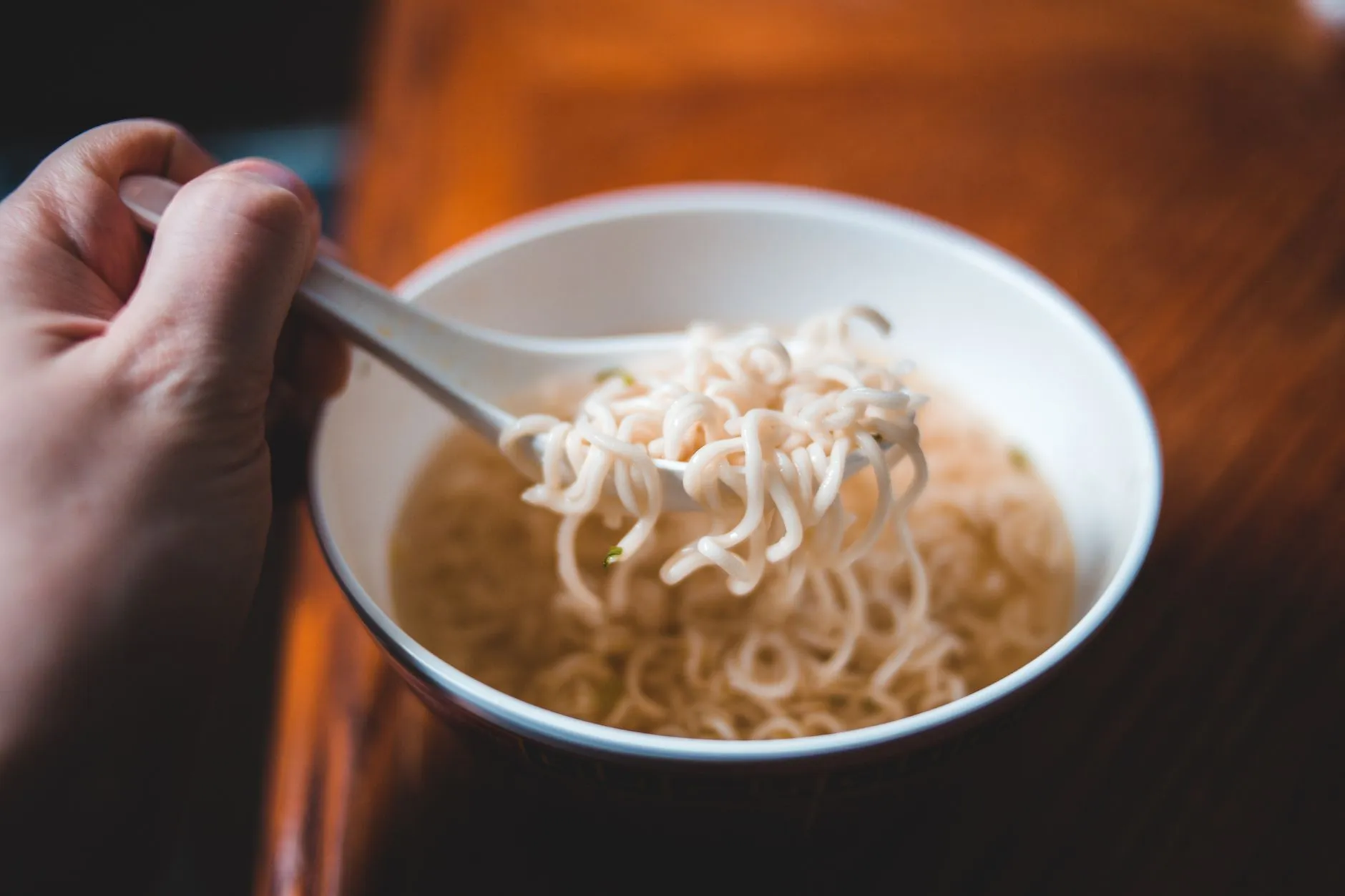 企事业单位食堂承包服务标准化管理体系的构建与实施要点